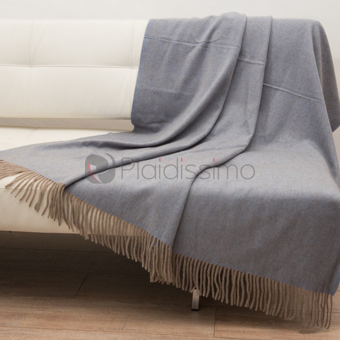 Plaid 100% Cachemire · Style Classique & Intemporel · Uno Bleu et Taupe par Oyuna Plaid 100% Cachemire · Style Classique & Intemporel · Uno Bleu et Taupe par Oyuna
