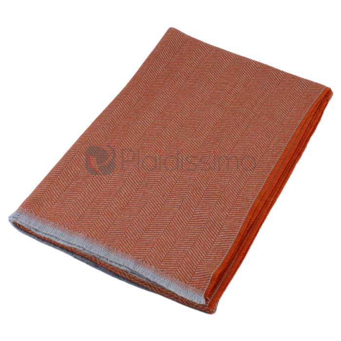 Plaid Colorado en laine vierge mérinos - Motif chevrons rouge et gris - Luxe et confort intemporel