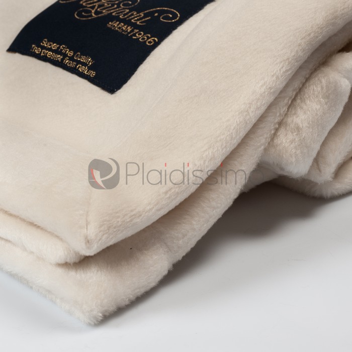 Plaid en Soie · Blanc · Duveteux & Douceur Incomparable · Takiyoshi Plaid en Soie · Blanc · Duveteux & Douceur Incomparable · Takiyoshi