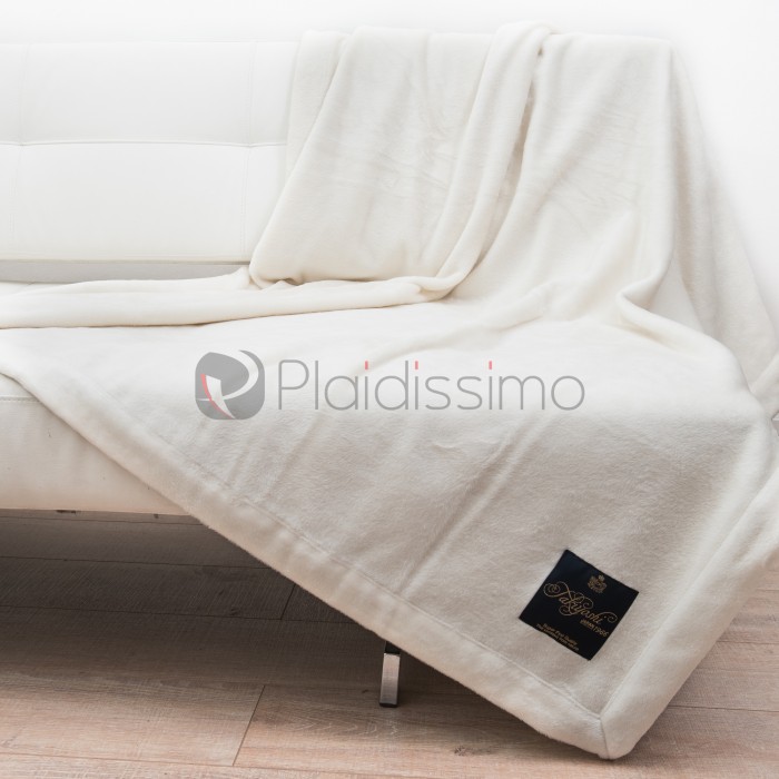 Plaid en Soie · Blanc · Duveteux & Douceur Incomparable · Takiyoshi Plaid en Soie · Blanc · Duveteux & Douceur Incomparable · Takiyoshi